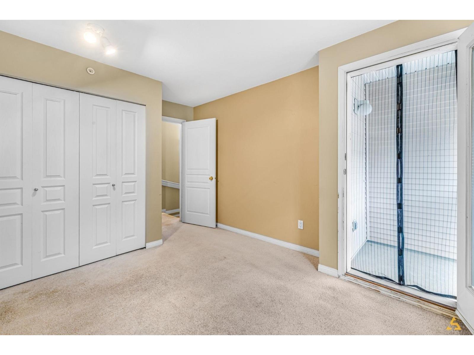 19700 56 #112 Property Photo 10