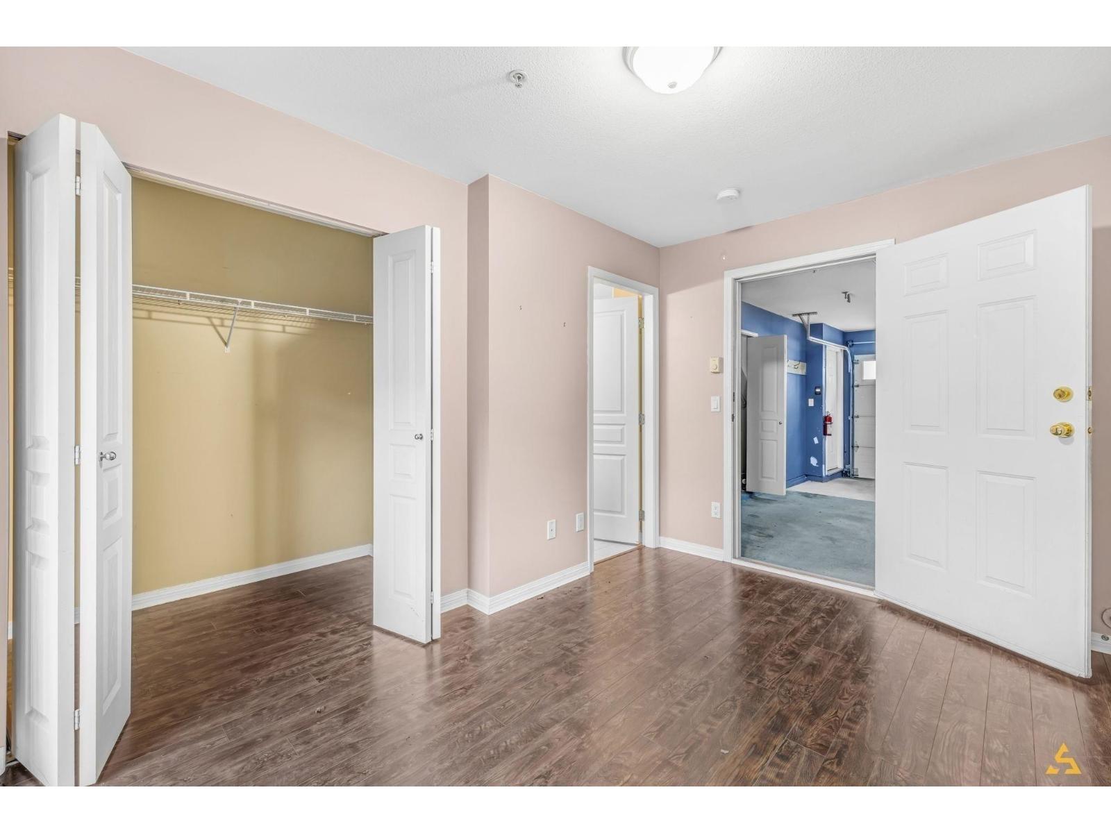 19700 56 #112 Property Photo 12