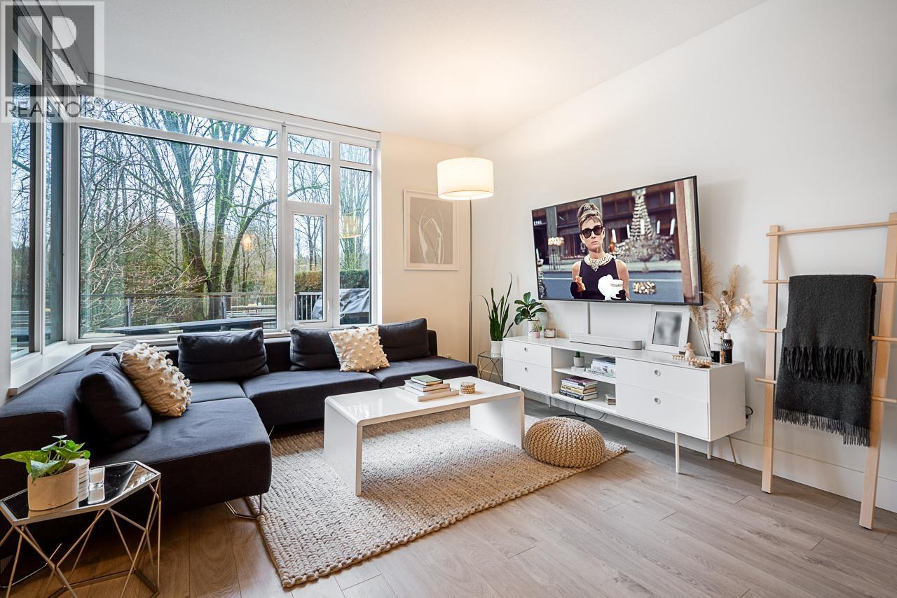 680 SEYLYNN Crescent #103 Property Photo 1