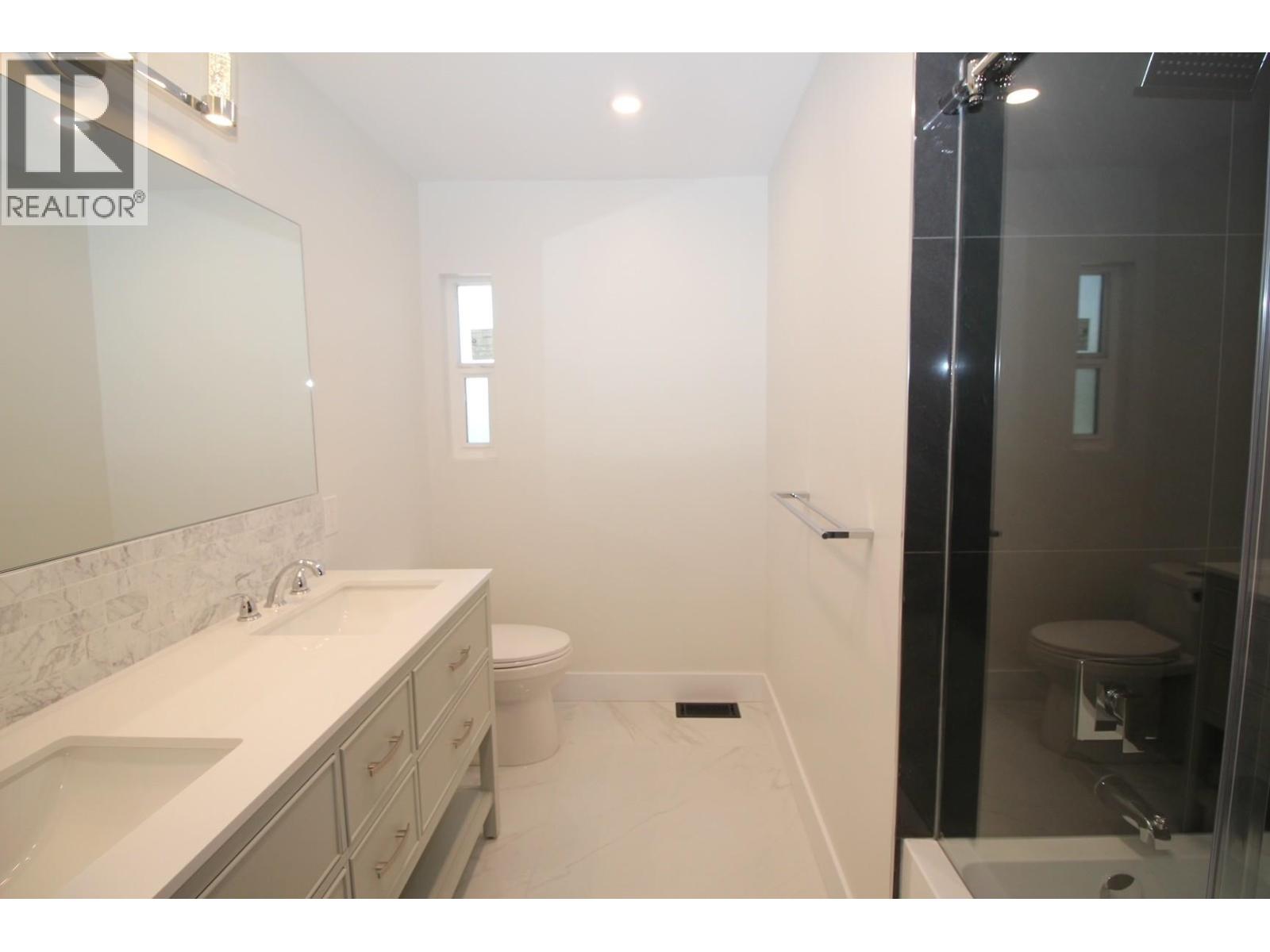 2076 Clare Place Property Photo 20