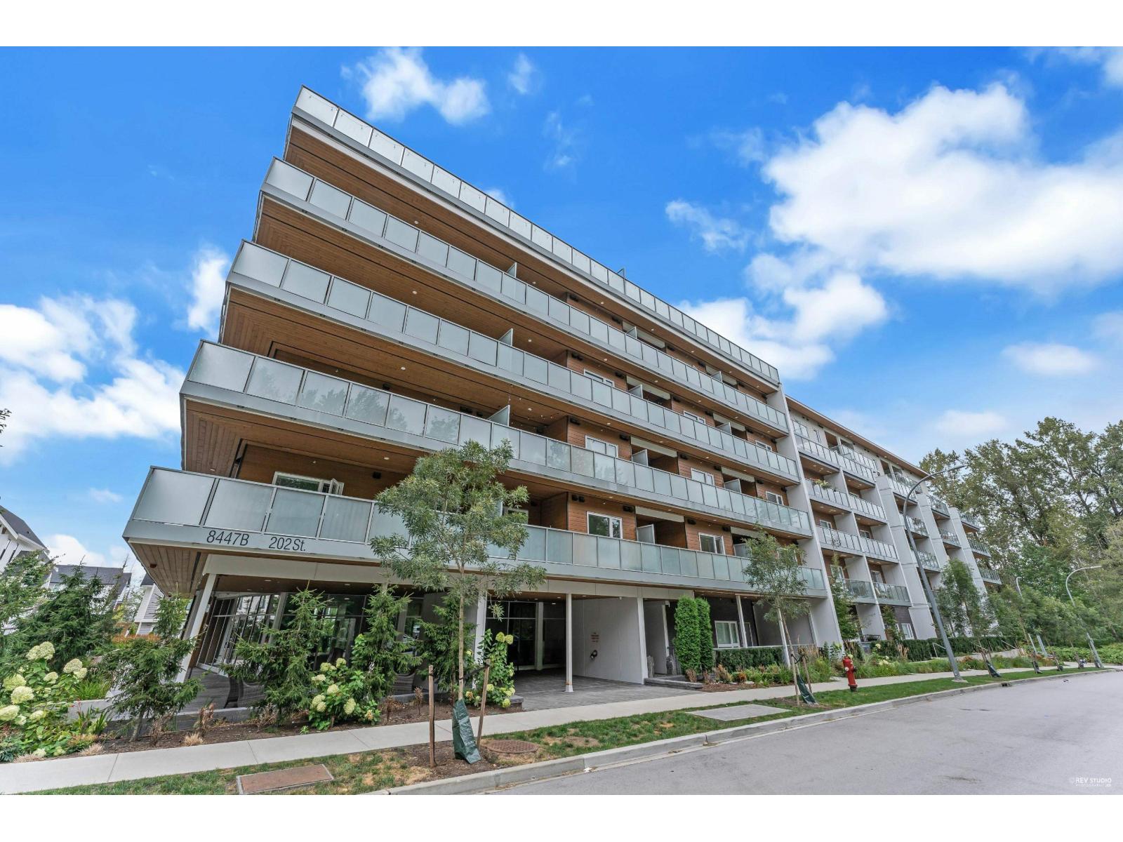 B212 8447 202 Street Property Photo 1