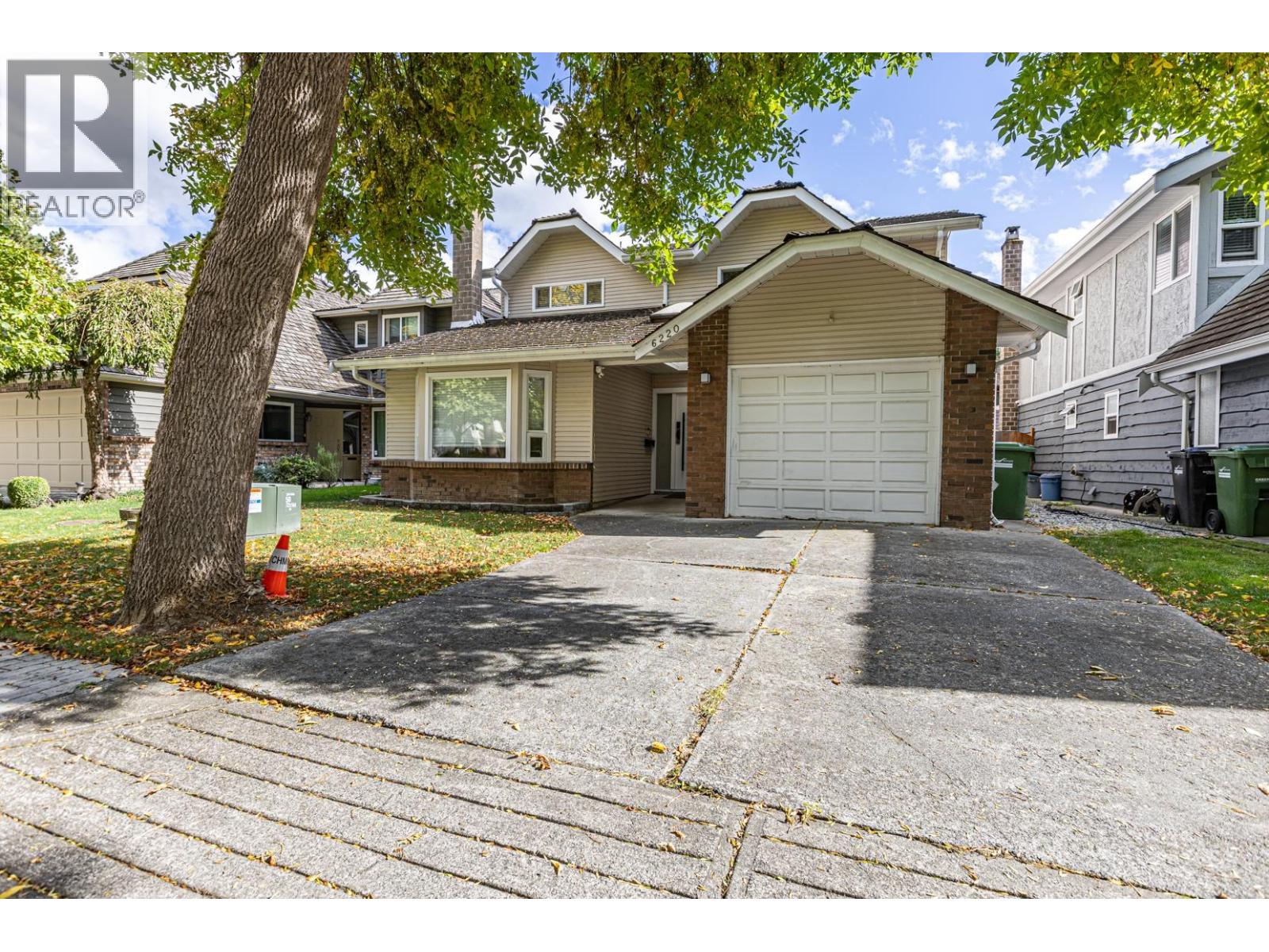 6220 Garnet Drive Property Photo 1