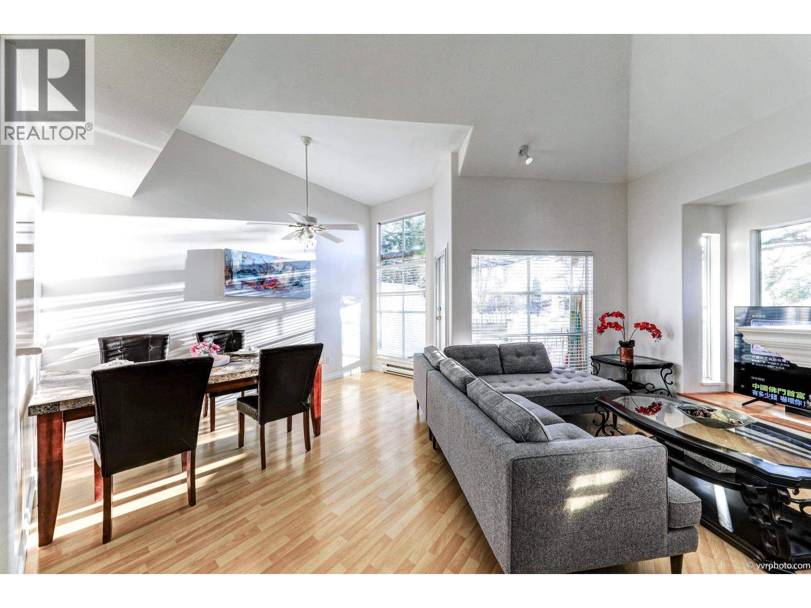 320 8880 Jones Road Property Photo 10