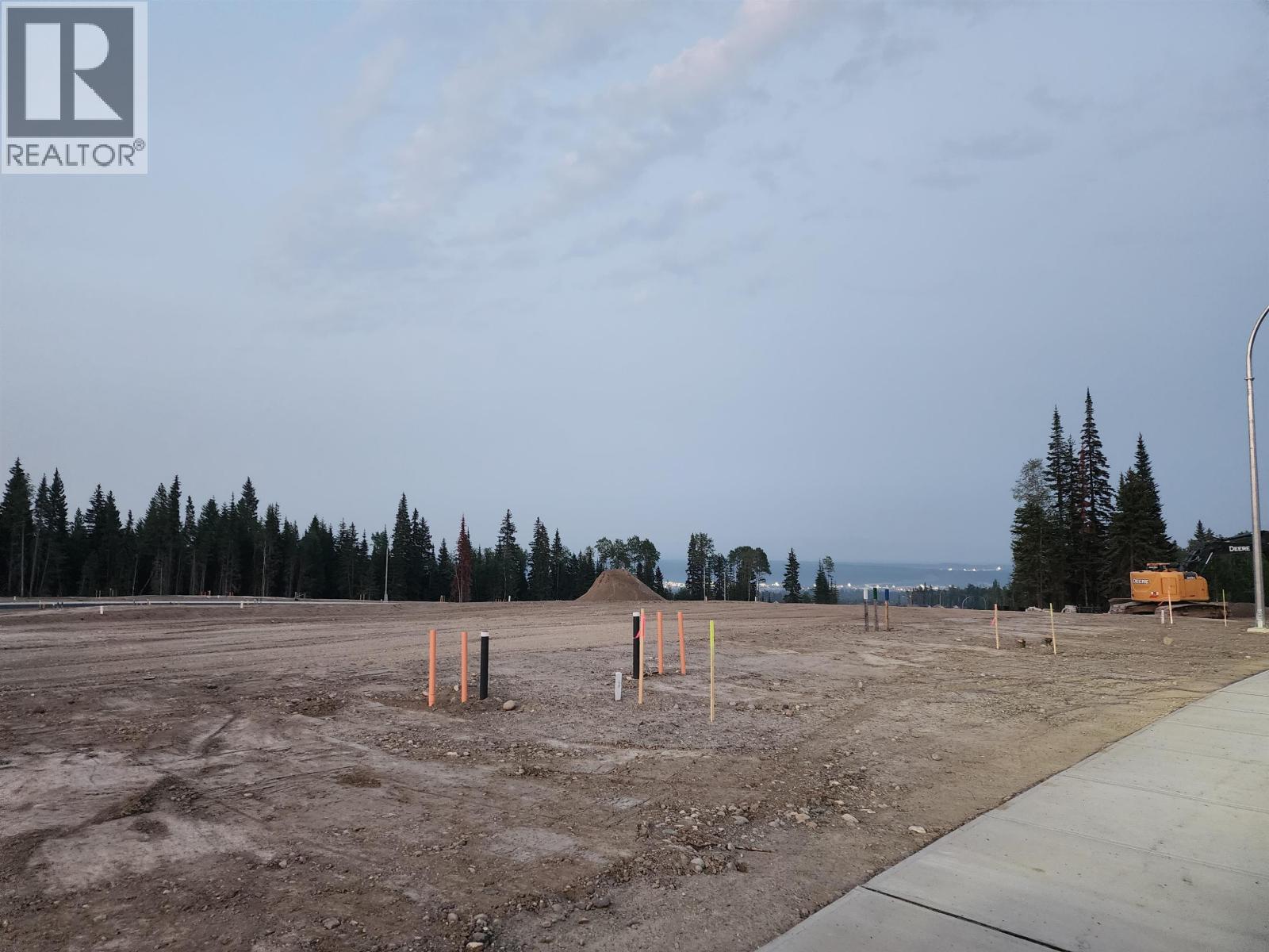 5120 Headlands Heights Property Photo 5