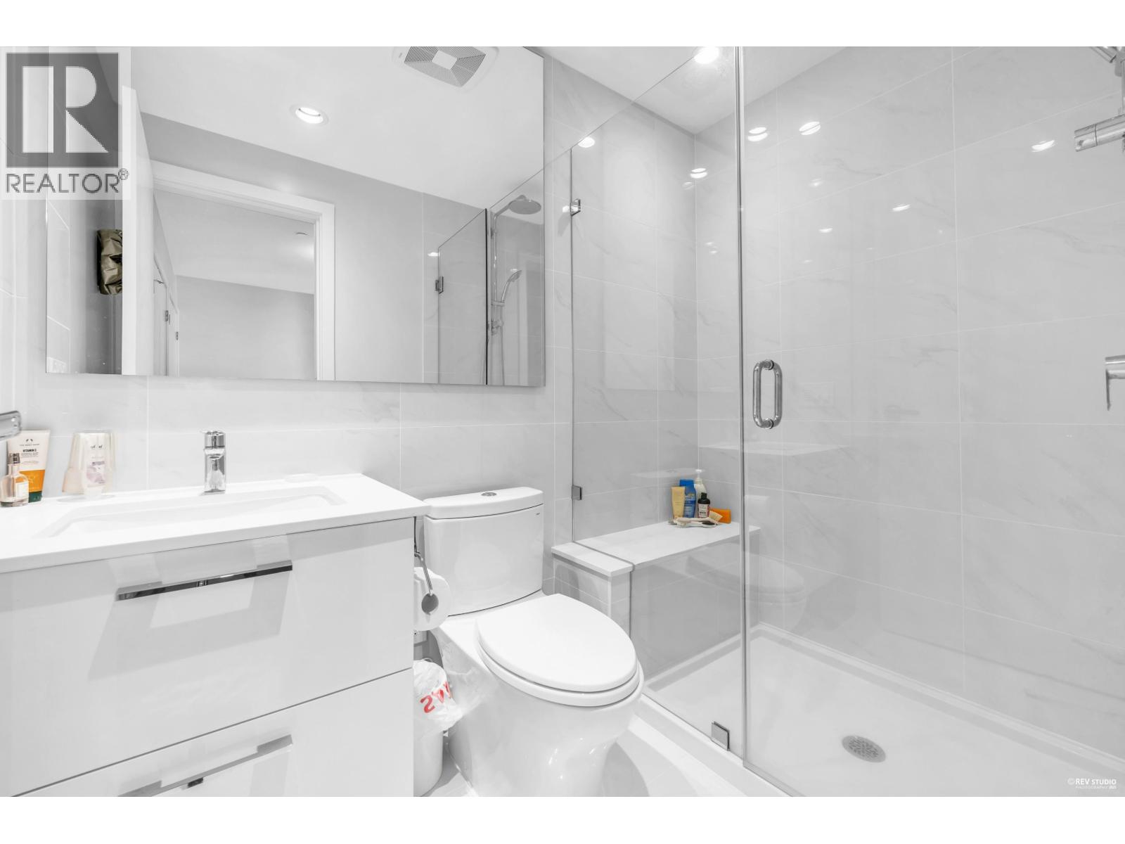 Th-5 5410 Shortcut Road Property Photo 26
