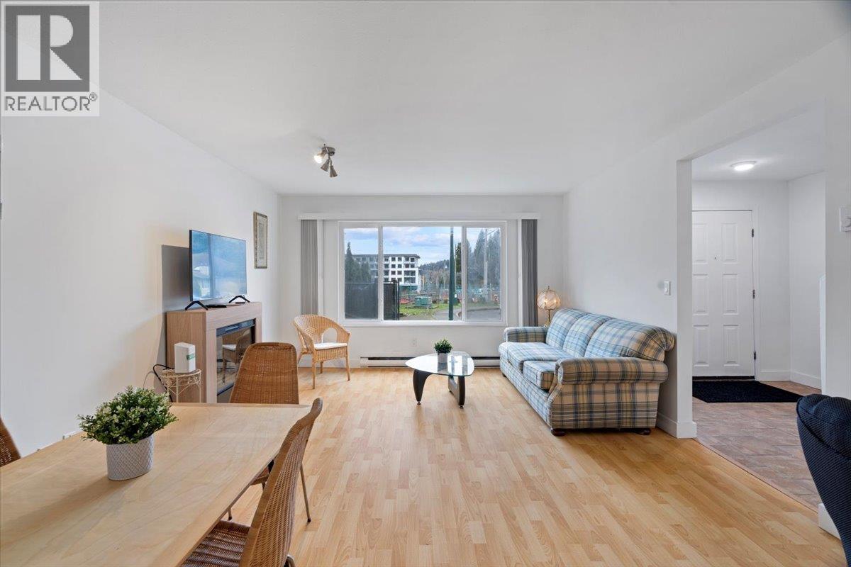 663-665 Harrison Avenue Property Photo 3