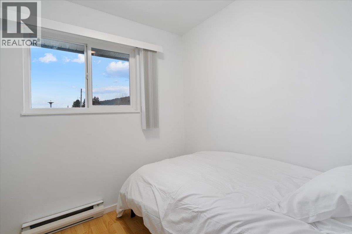 663-665 Harrison Avenue Property Photo 18