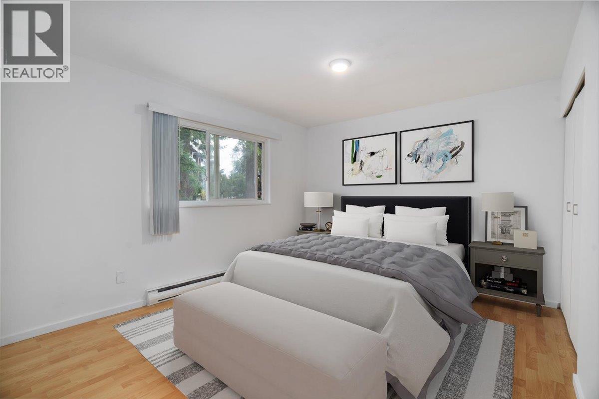 663-665 Harrison Avenue Property Photo 28