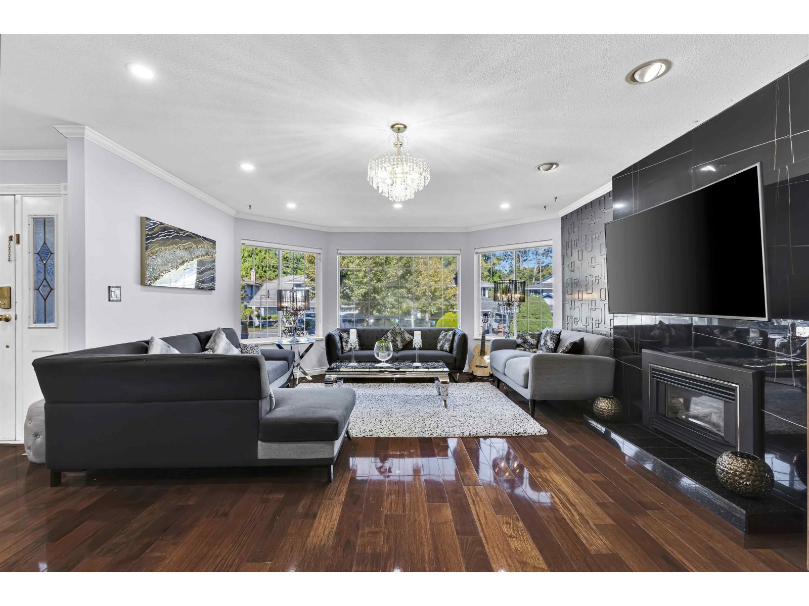 13840 65 Avenue Property Photo 5