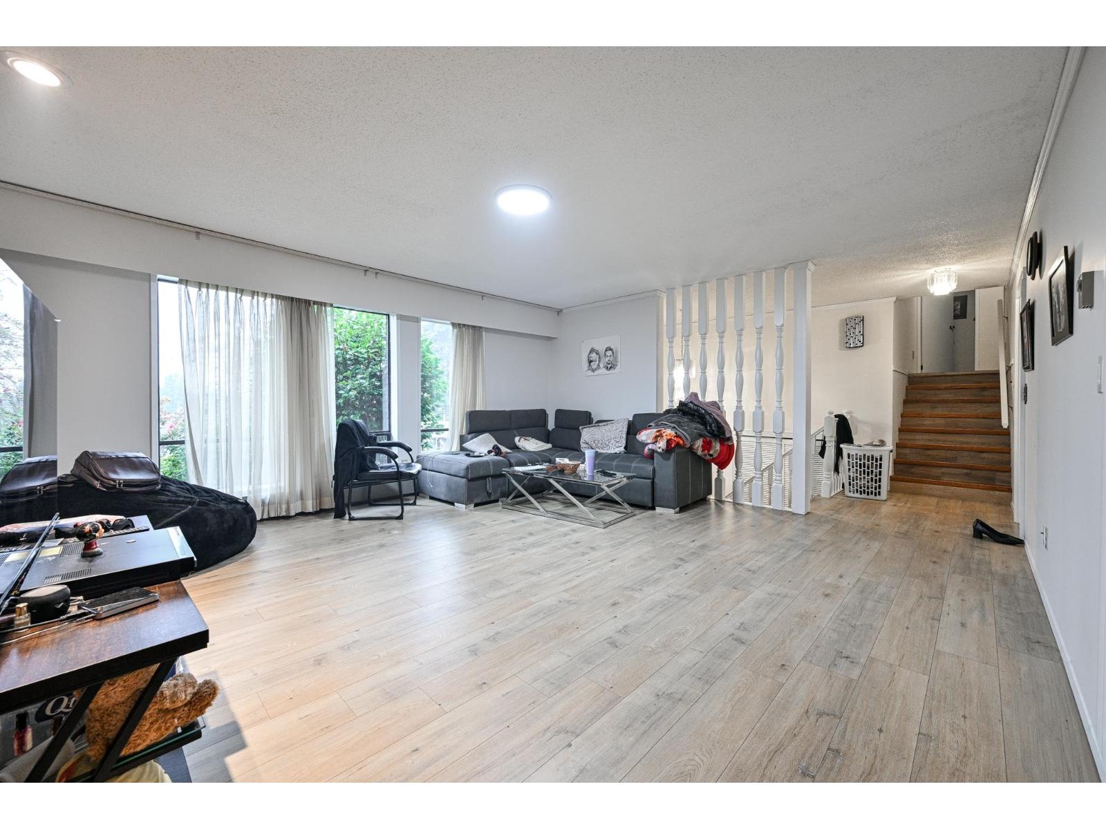 2272 Bevan Crescent Property Photo 16