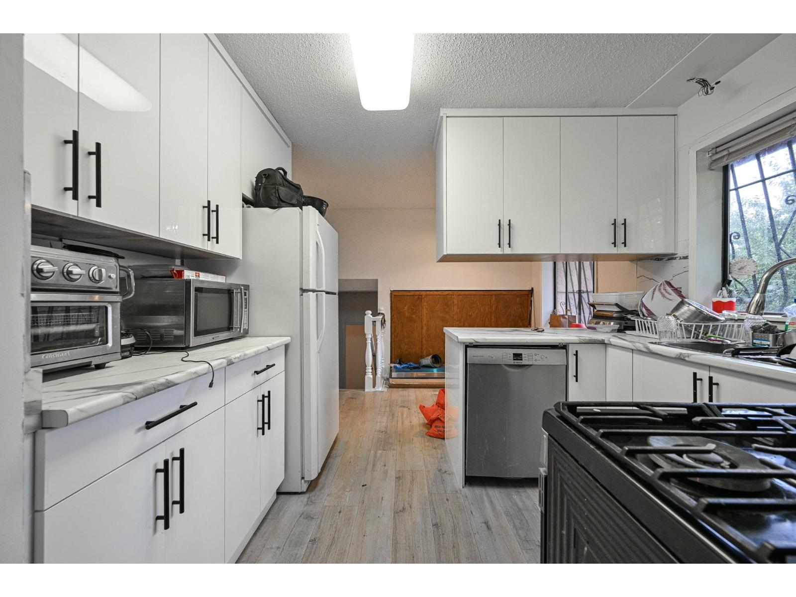 2272 Bevan Crescent Property Photo 20