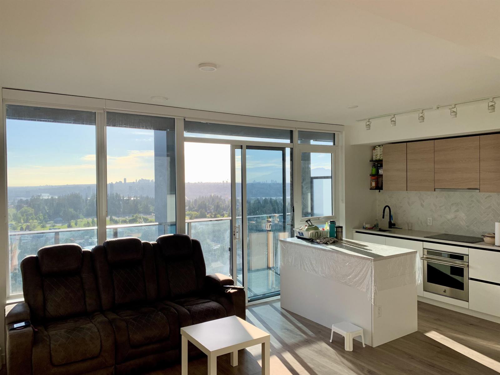 2910 10448 UNIVERSITY DRIVE Property Photo 1