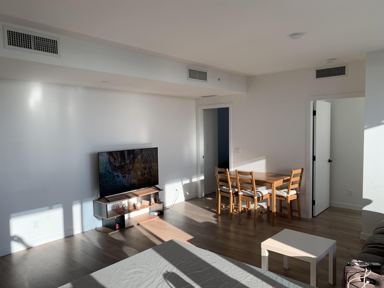 2910 10448 University Drive Property Photo 3