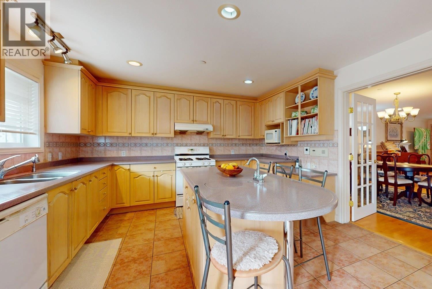 1926 W 62nd Avenue Property Photo 10