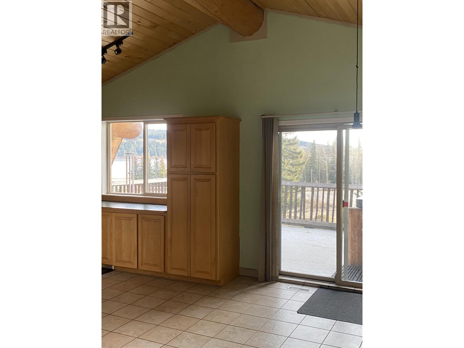 6192 Hunt Road Property Photo 10