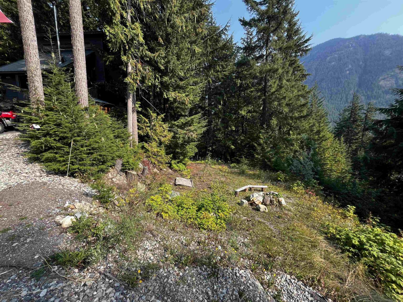 14970 Parkview Avenue Property Photo 4