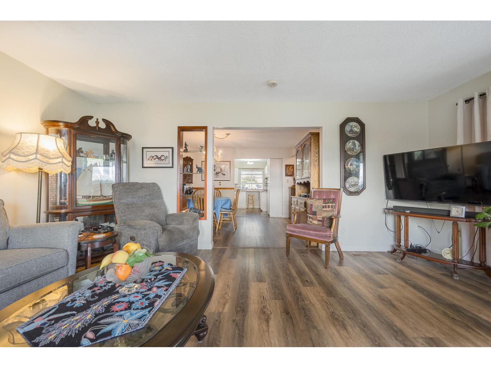 7256 Smith Crescent Property Photo 15
