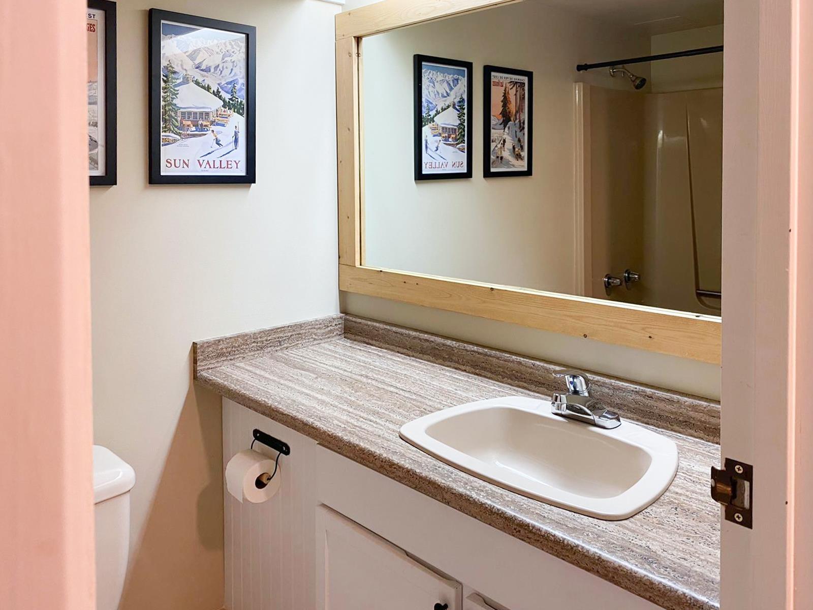 104a 21000 Enzian Way Property Photo 3