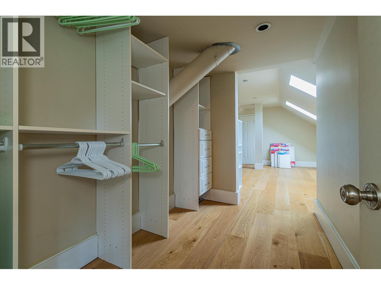 9260 Sidaway Road Property Photo 32