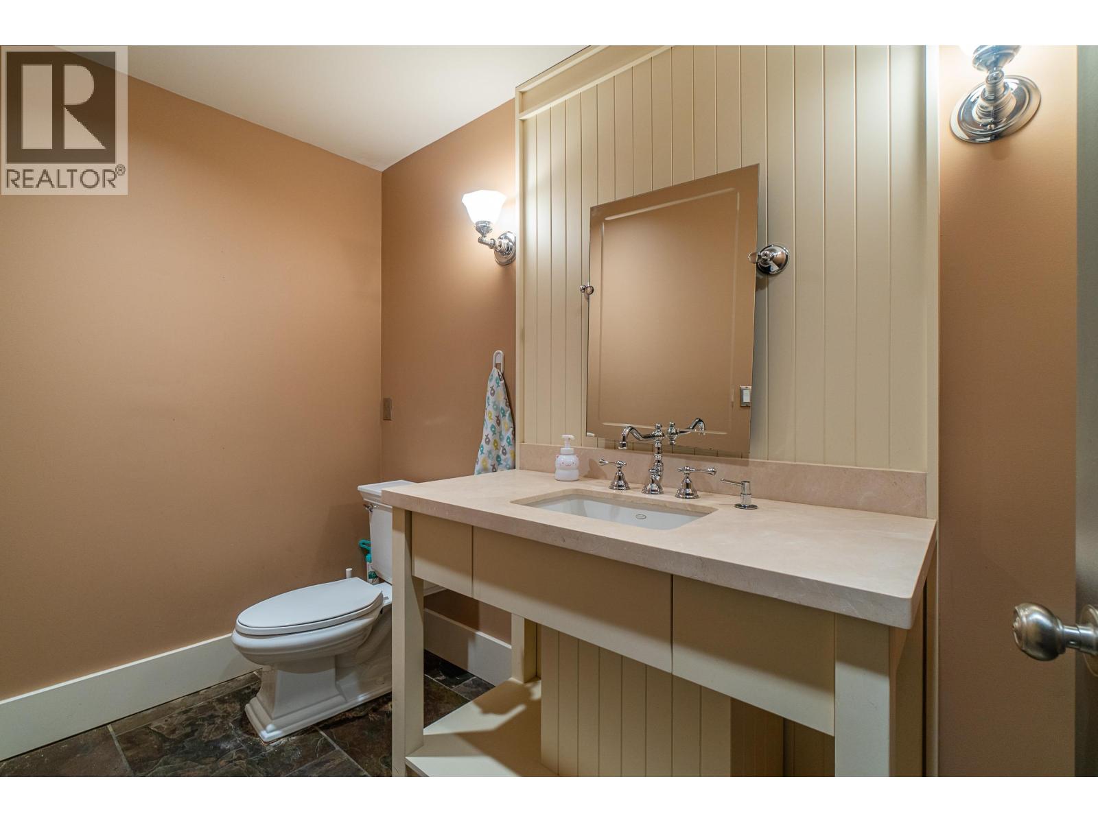 9260 Sidaway Road Property Photo 33