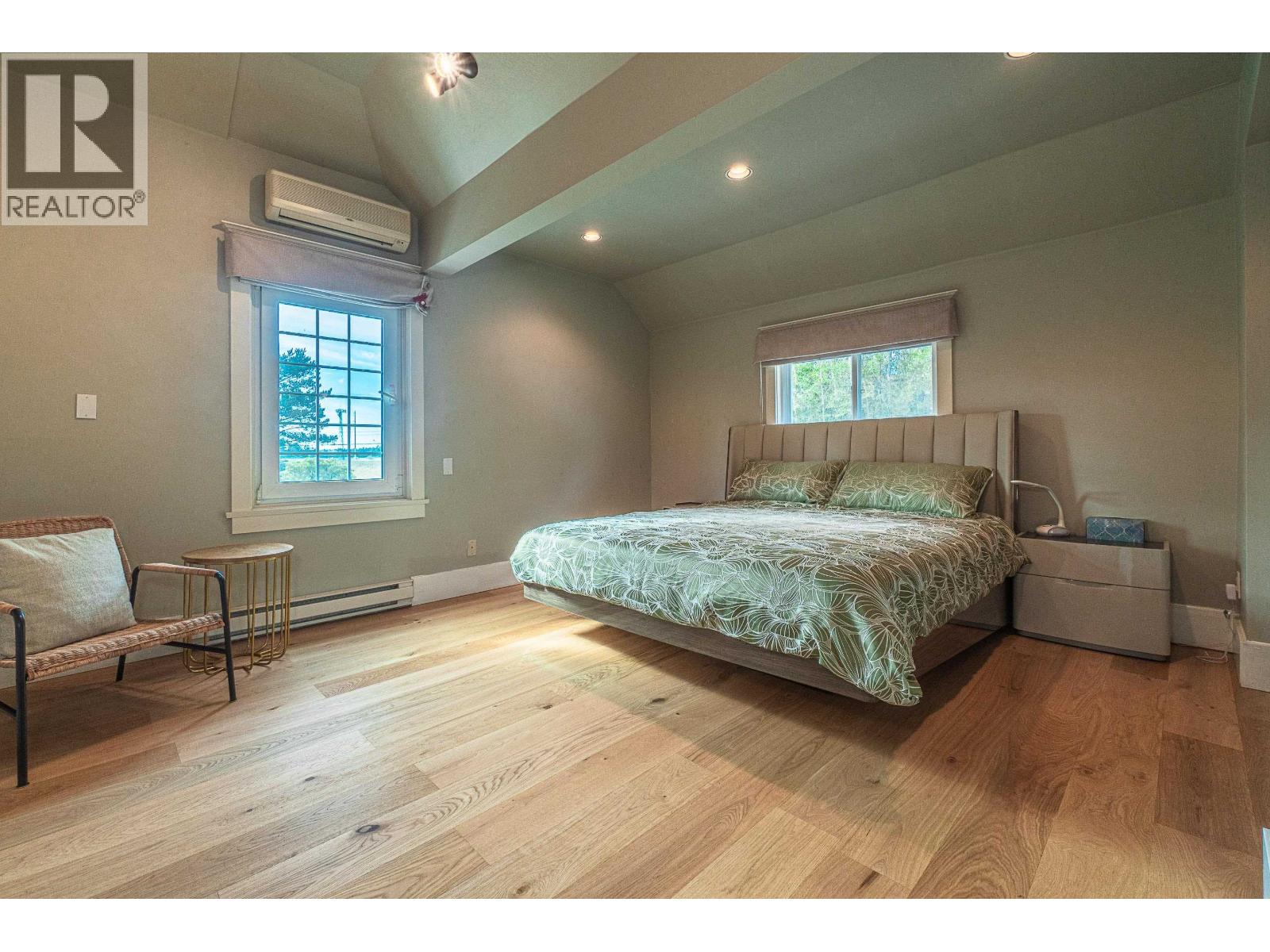 9260 Sidaway Road Property Photo 37