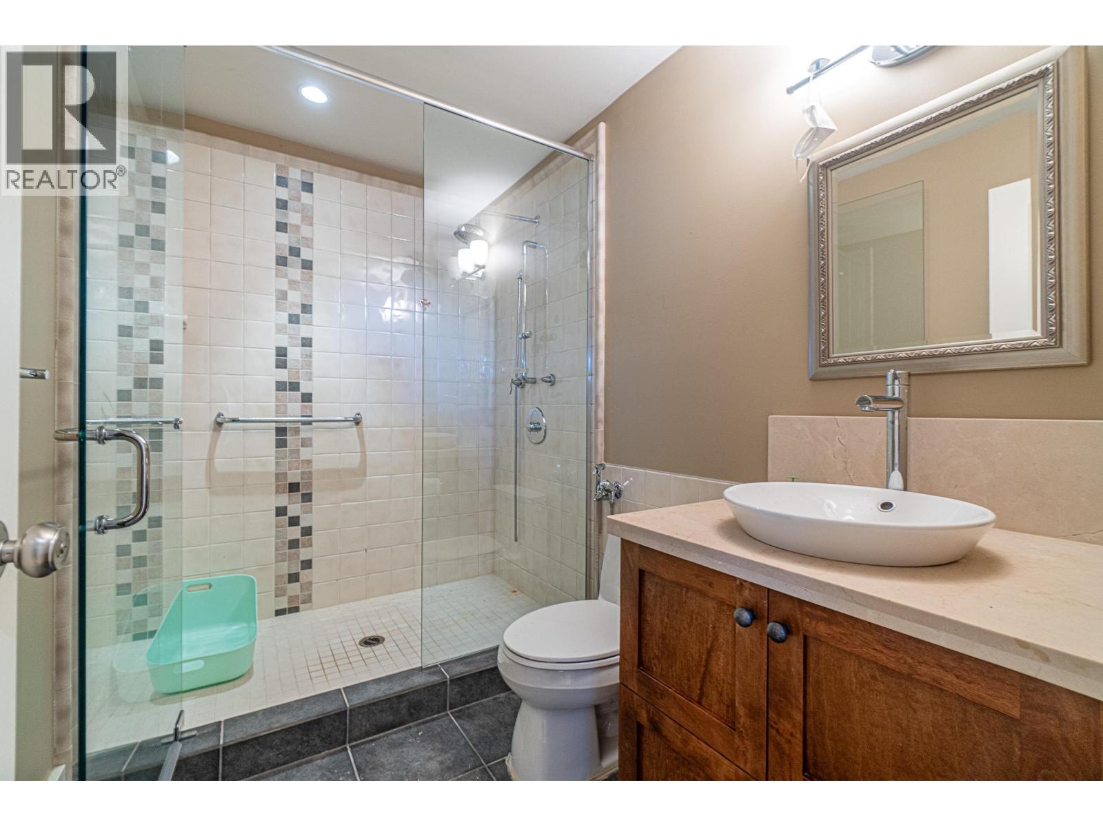 9260 Sidaway Road Property Photo 39