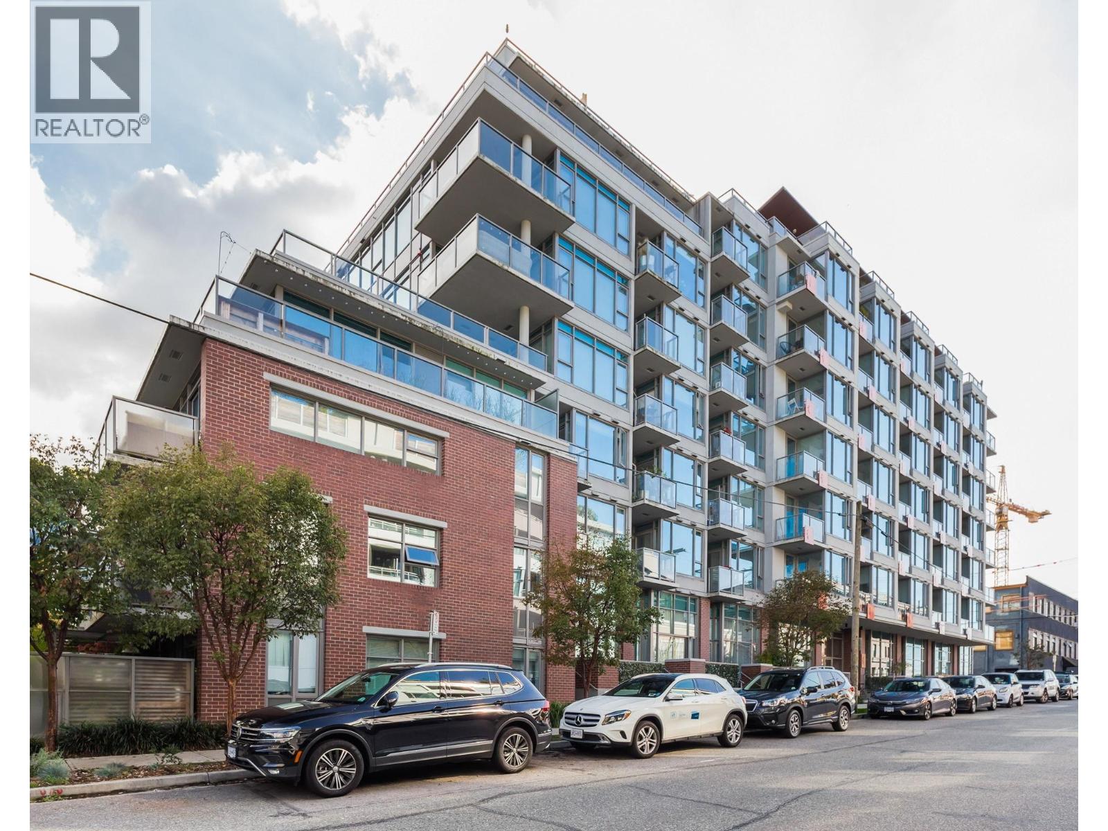 250 East 6TH Avenue #365 Property Photo 1