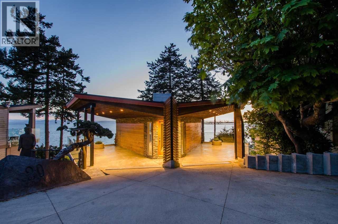 20 TSAWWASSEN BEACH ROAD