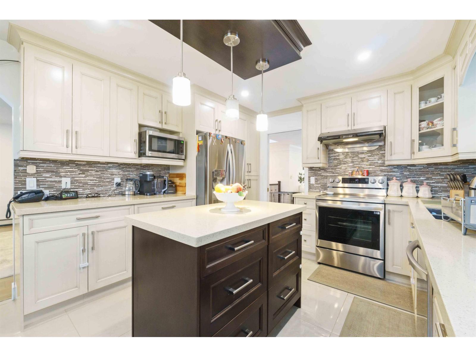 12183 77 Avenue Property Photo 11