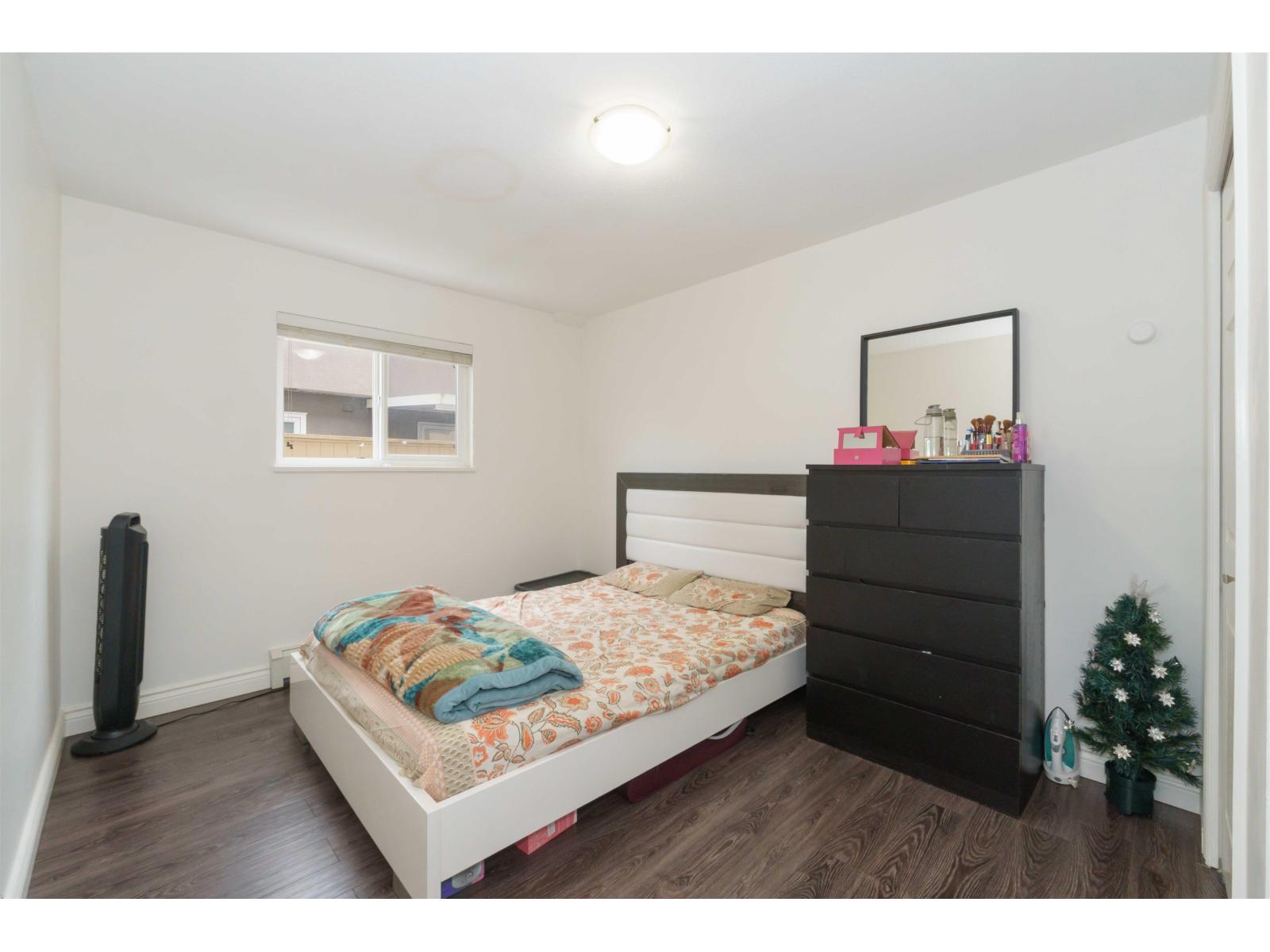12183 77 Avenue Property Photo 32
