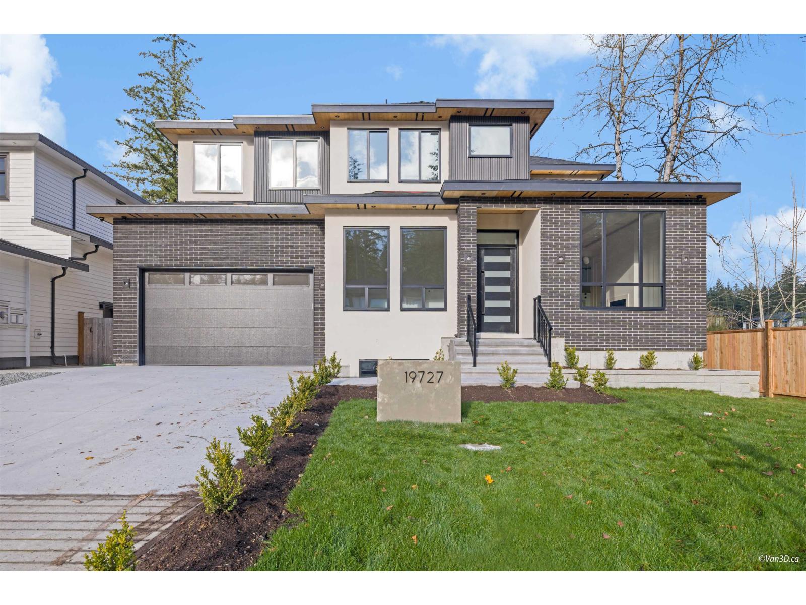 19727 31B AVENUE Property Photo 1