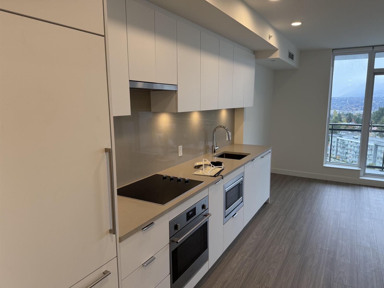 1510 13675 107a Avenue Property Photo 2