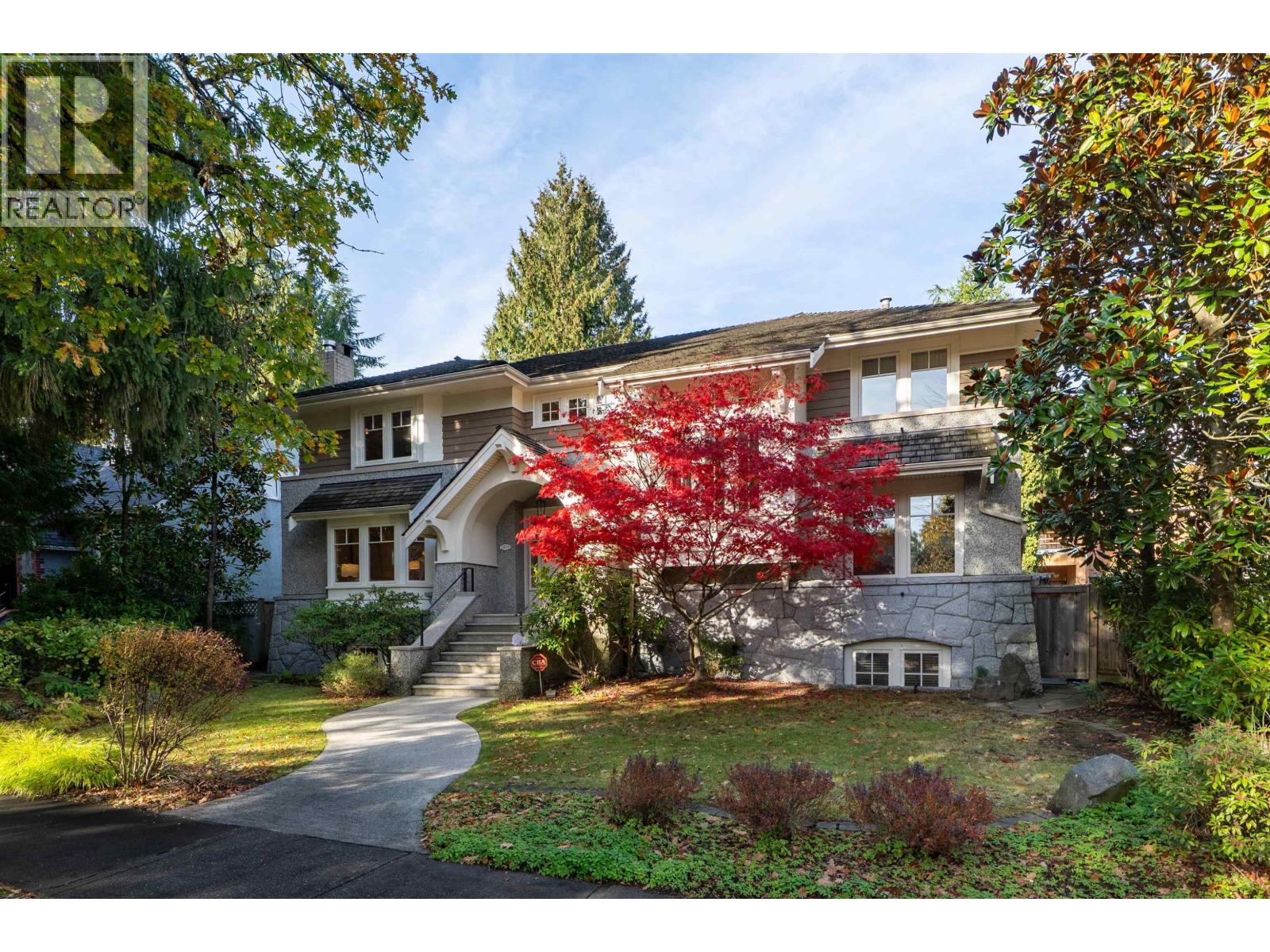 3939 West 34th Avenue Property Photo 1