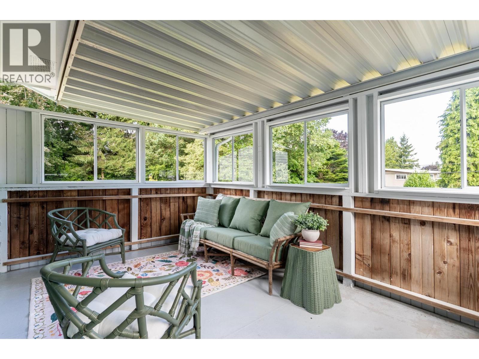 5451 7b Avenue Property Photo 18