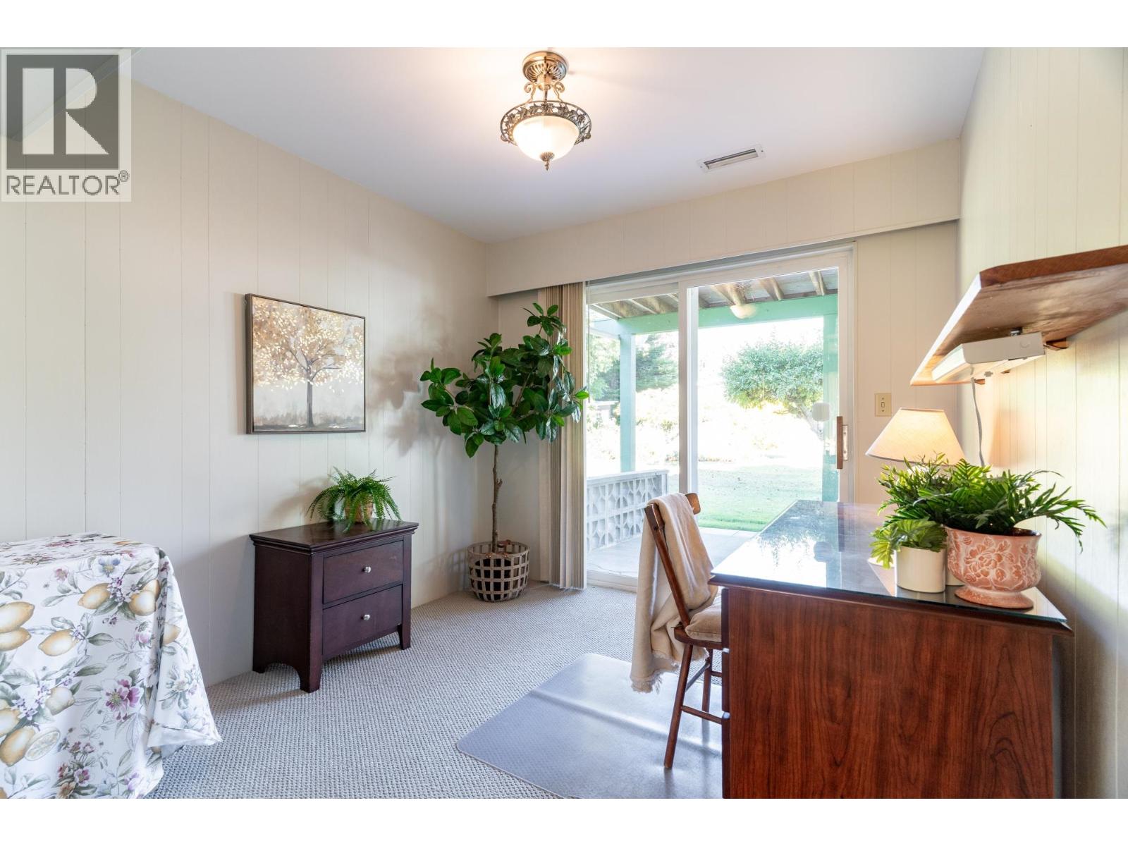 5451 7b Avenue Property Photo 24