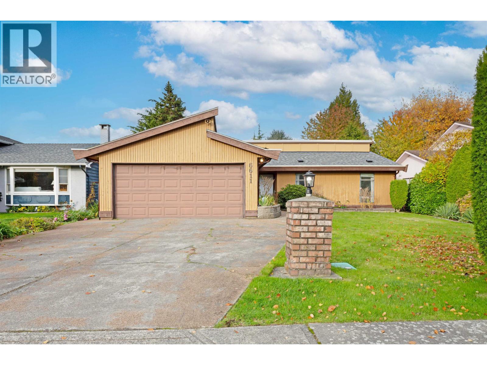 6611 Francis Road Property Photo 1