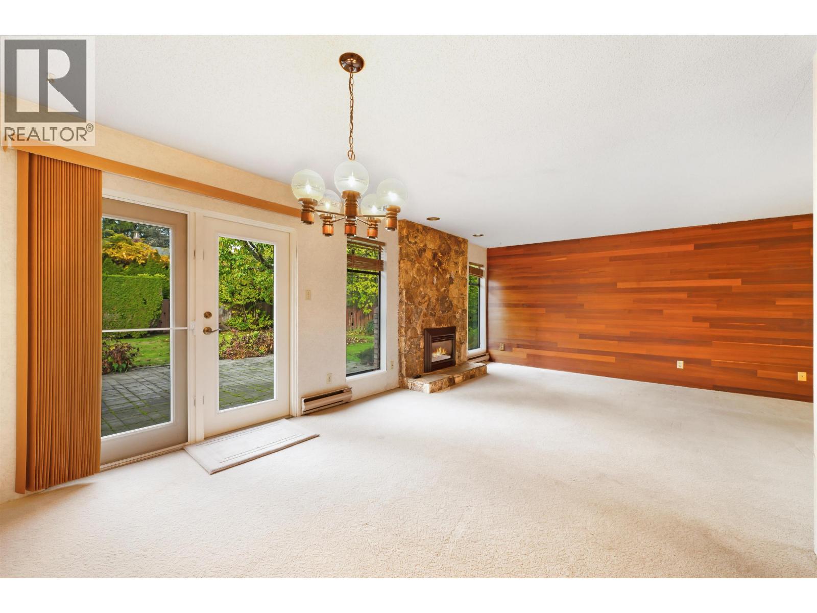 6611 Francis Road Property Photo 9