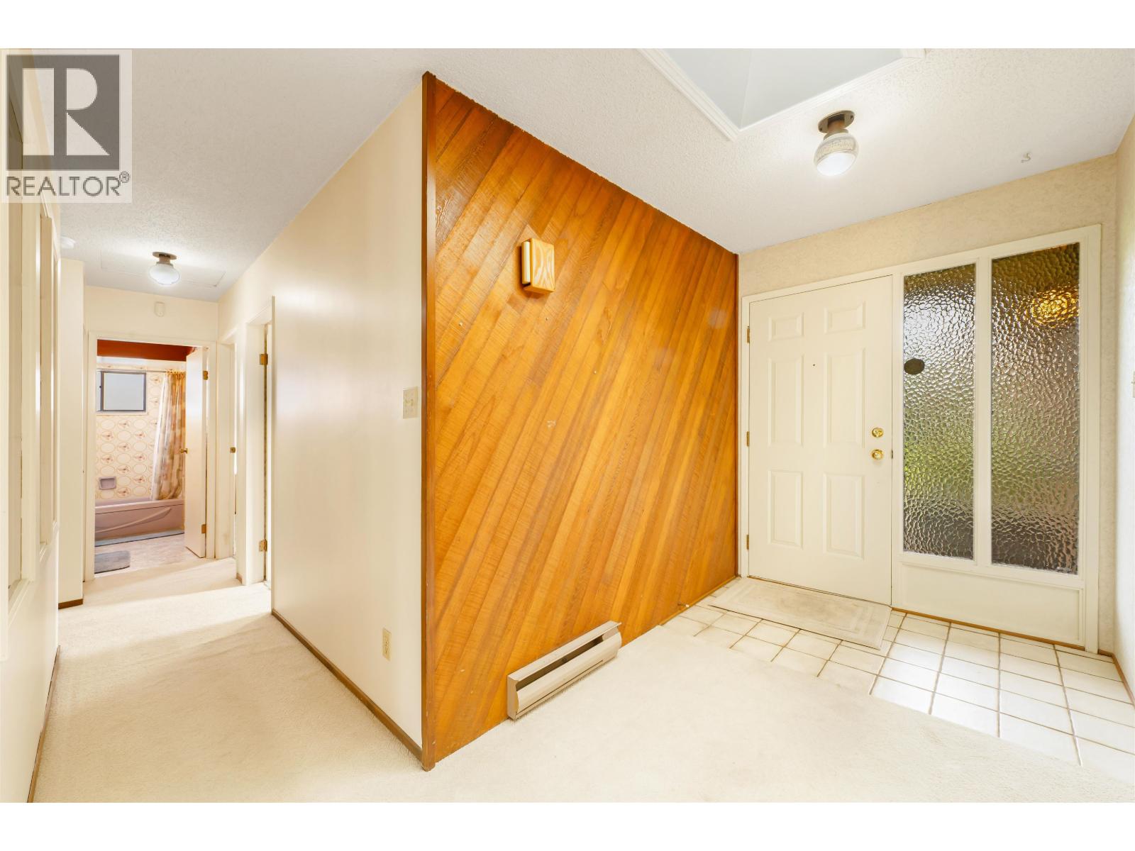 6611 Francis Road Property Photo 10