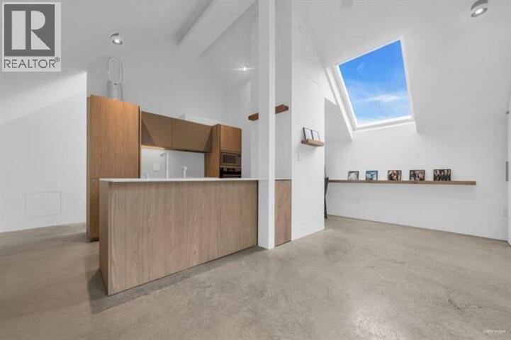 3 829 Keefer Street Property Photo 2