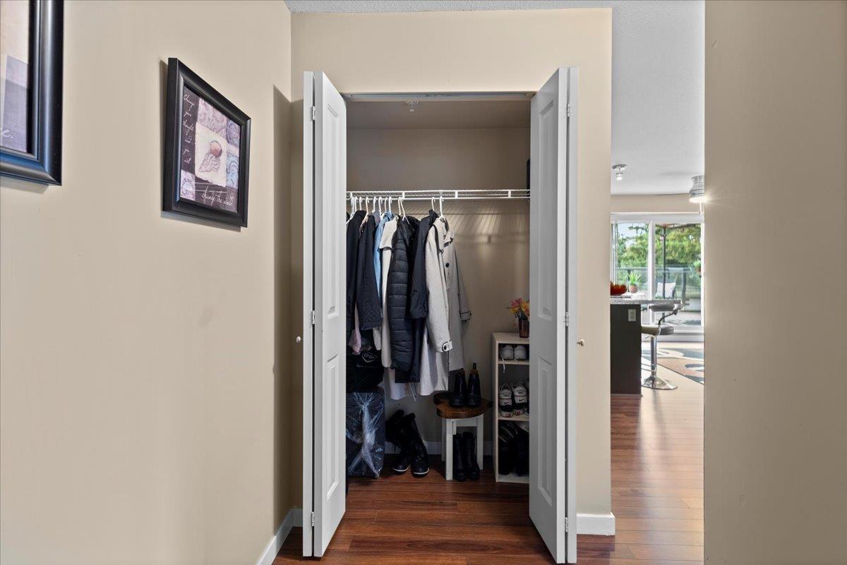 304 14960 102a Avenue Property Photo 7