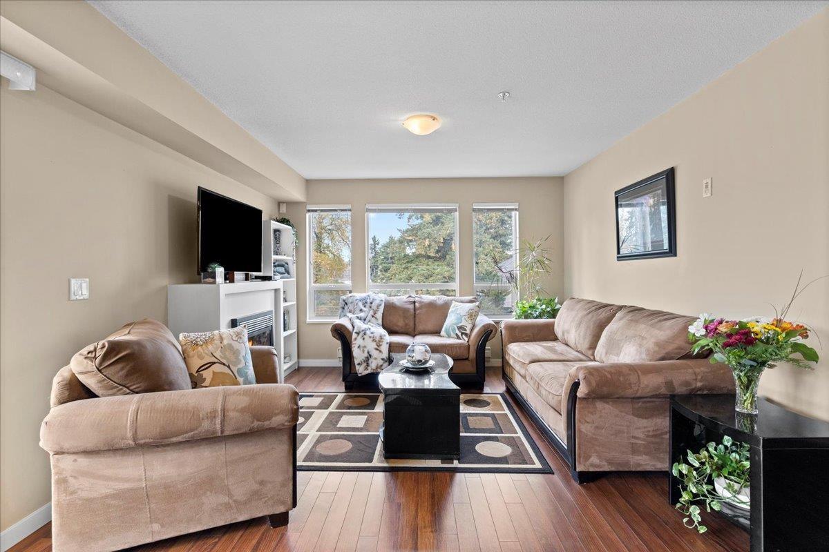 304 14960 102a Avenue Property Photo 16
