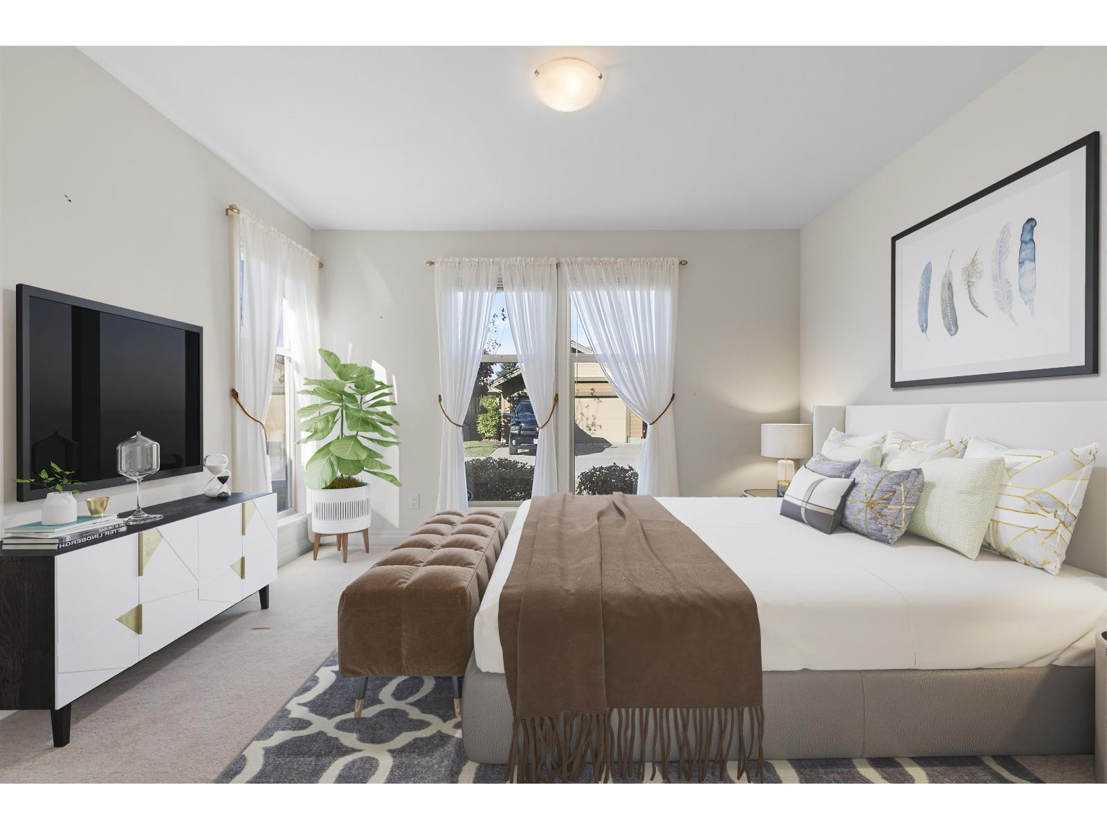 46000 Thomas Road #194 Property Photo 4