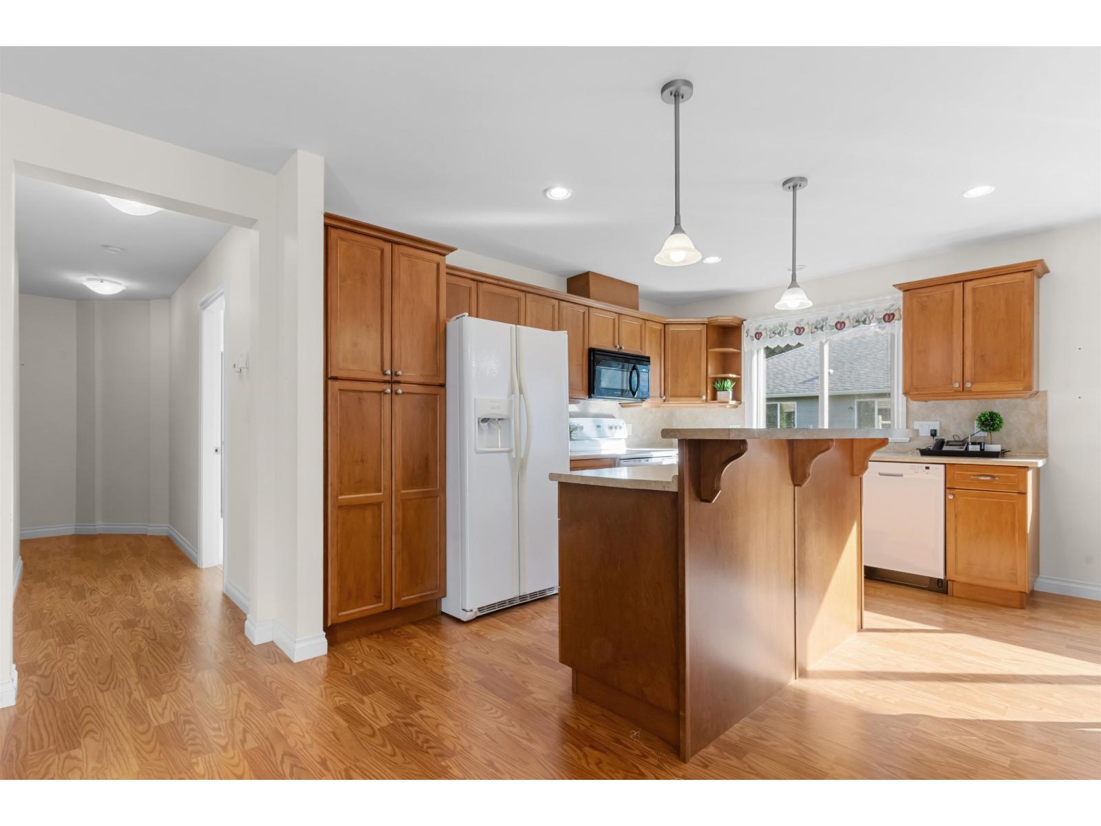 46000 Thomas Road #194 Property Photo 7