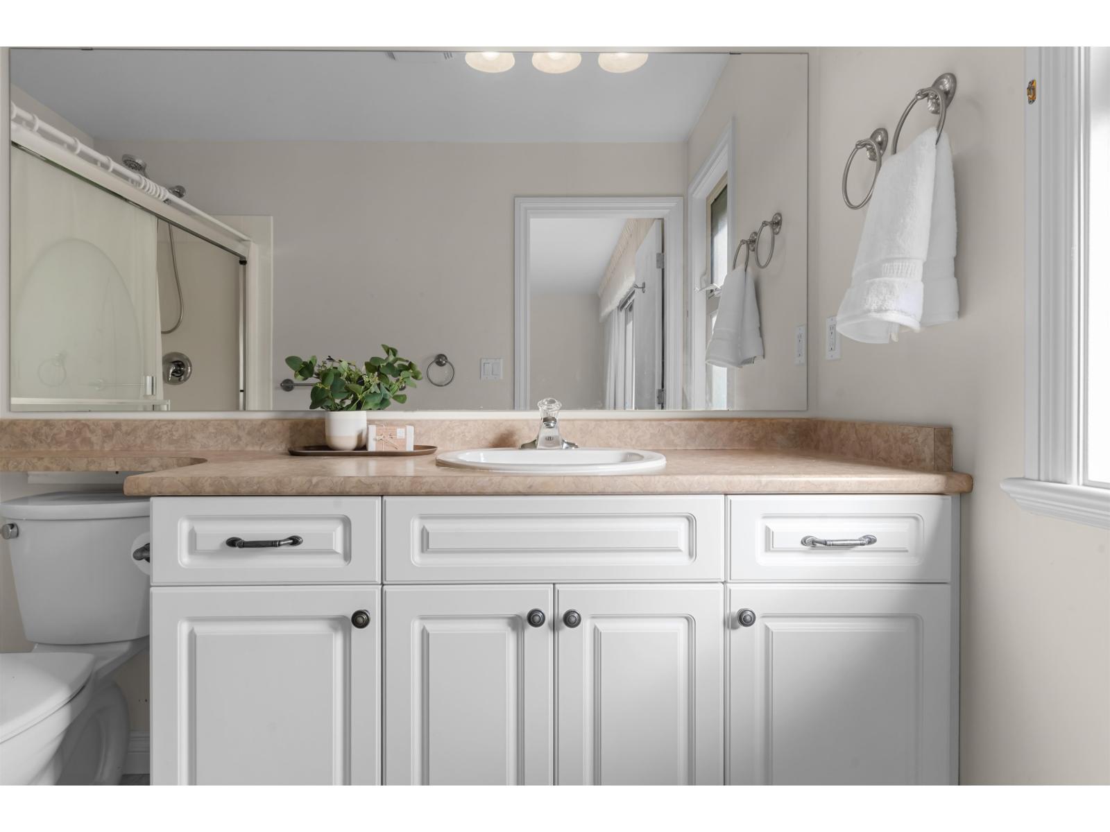 46000 Thomas Road #194 Property Photo 26