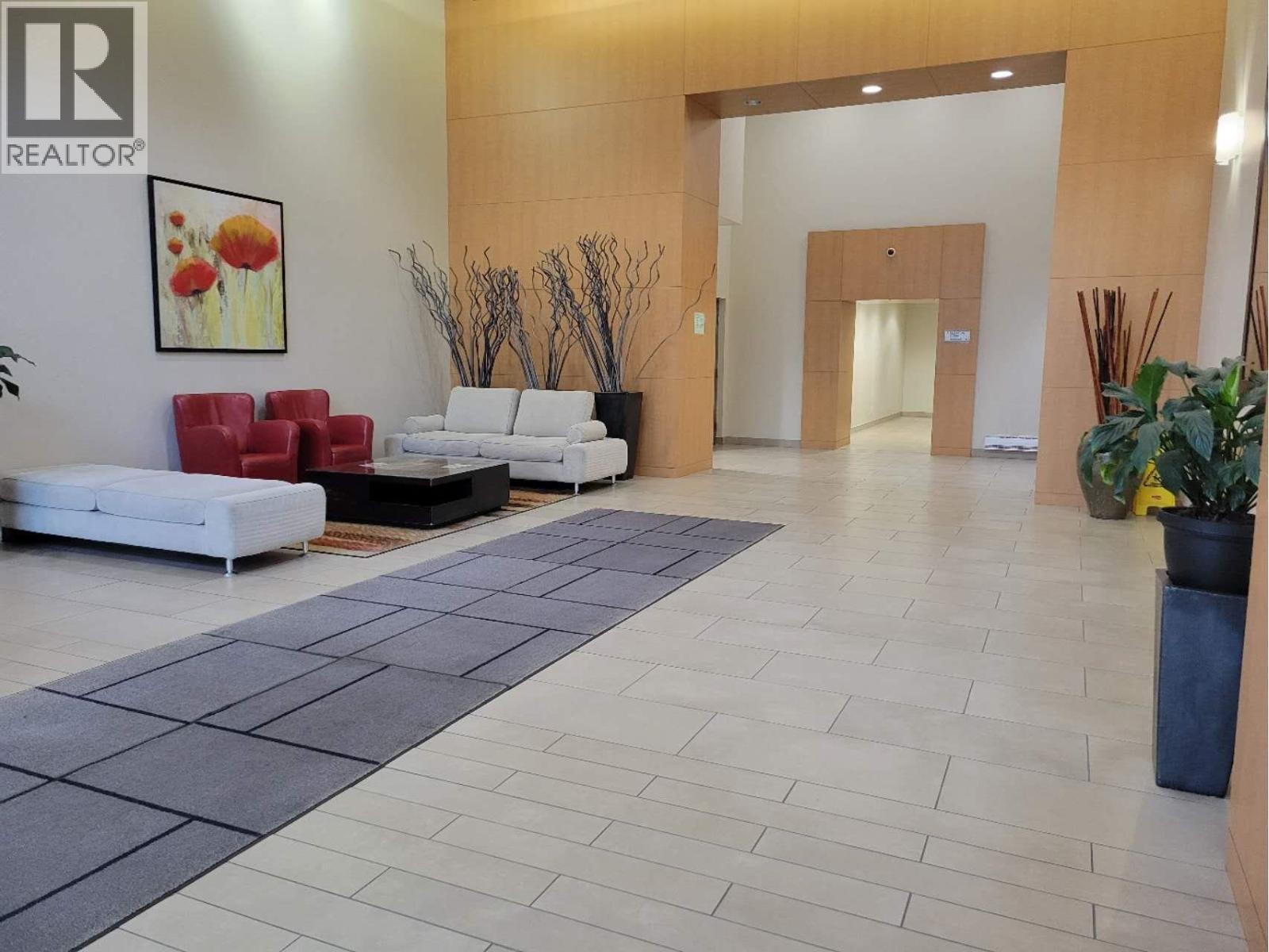 7888 Saba Road #1207 Property Photo 2