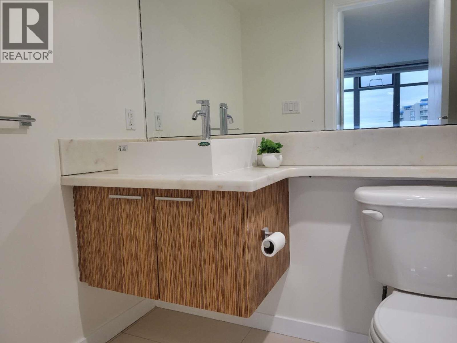 7888 Saba Road #1207 Property Photo 21