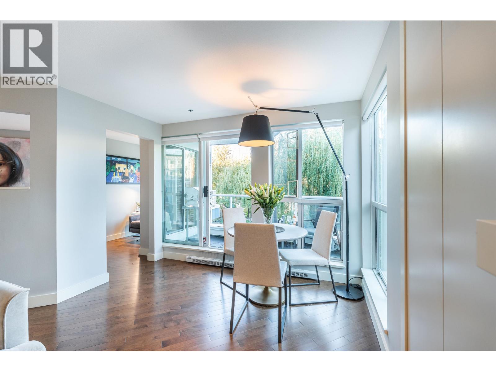 1551 Mariner Walk #204 Property Photo 18