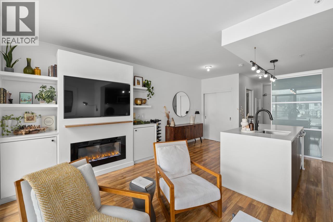 289 East 6th Avenue #520 Property Photo 5