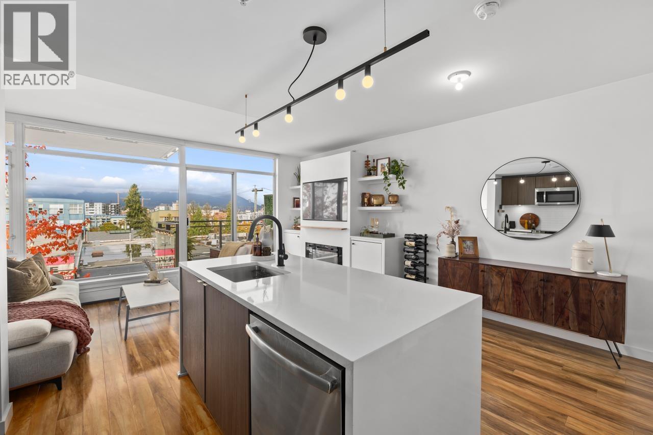 289 East 6th Avenue #520 Property Photo 11