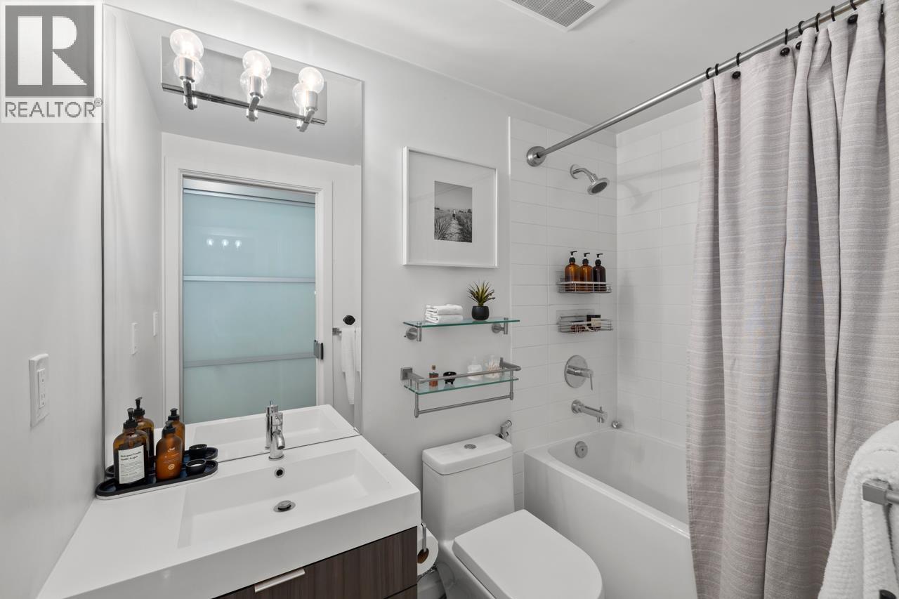 289 East 6th Avenue #520 Property Photo 17